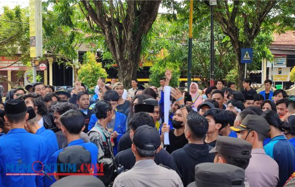 Marak Peredaran Miras, PMII Sumenep Unjuk Rasa ke Polres